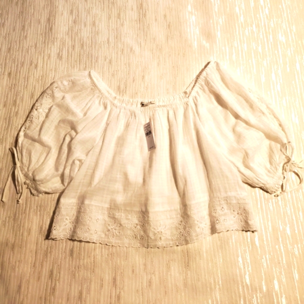 NWT American Eagle Sheer Sheer Blouse